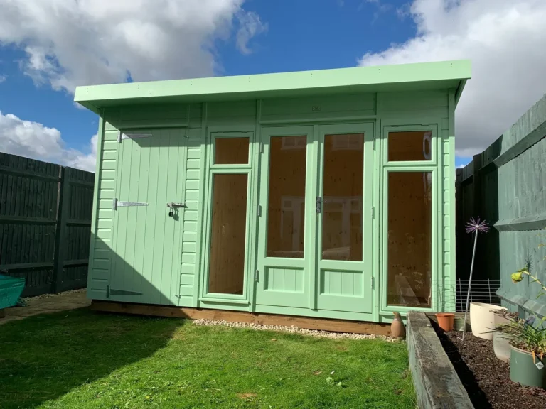 green-outdoor-garden-room-office