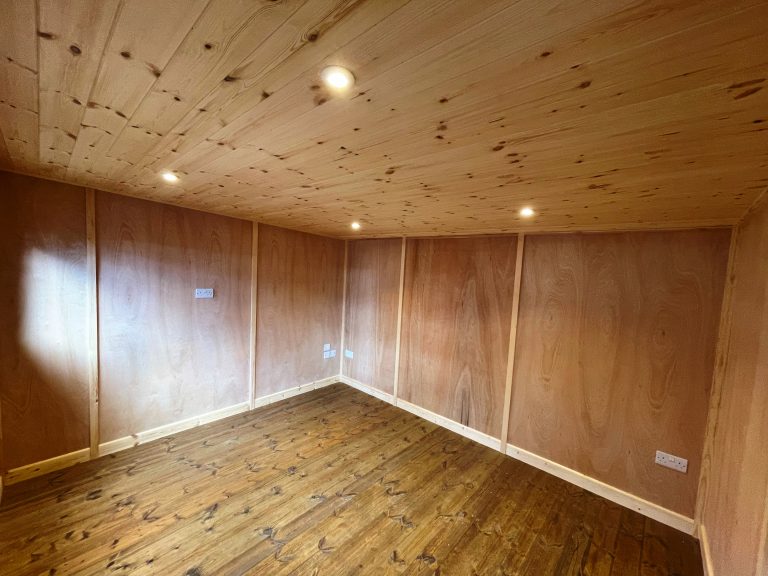 43845CE5-11A9-4C6E-B6B4-13BC447E819A